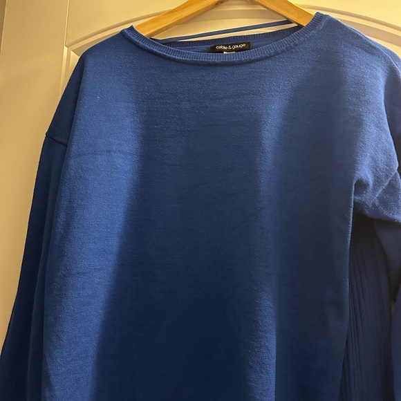Cable & Gauge Royal Blue Sweater - Picture 5 of 8